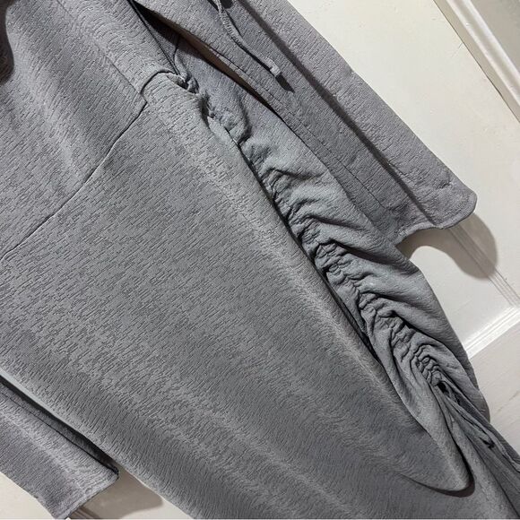 PrettyLittleThing Light Gray Cowl Neck Dress women's Size 12 - Picture 8 of 15